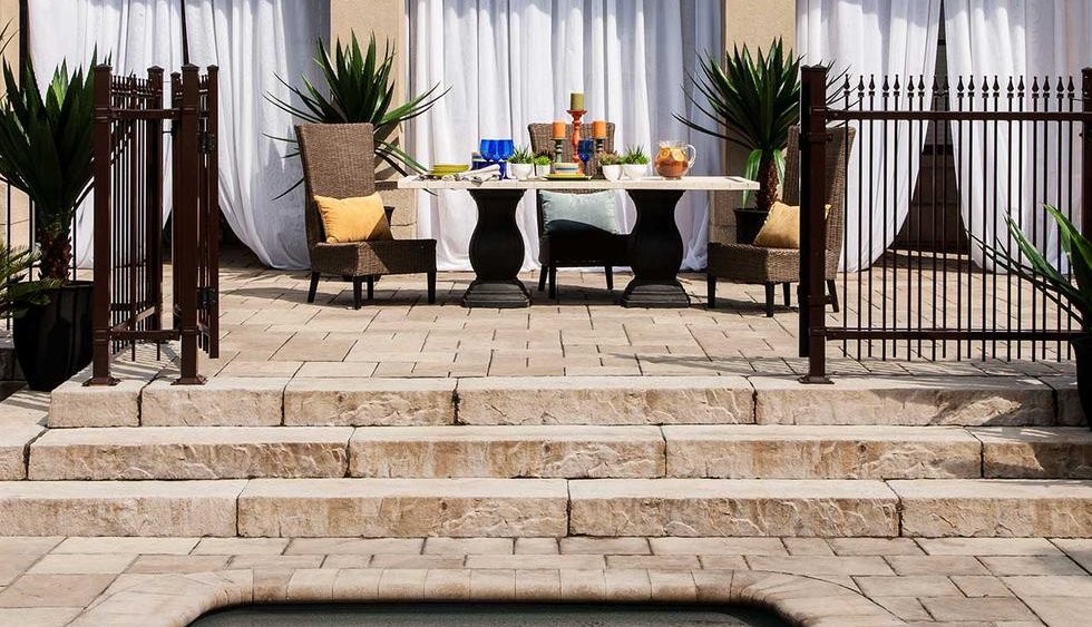 techo bloc rocka step